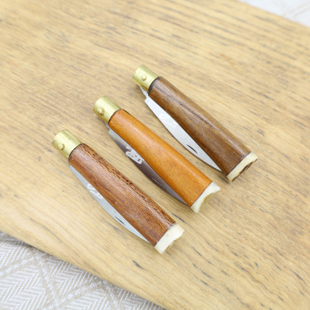 Wooden folding knife Handmade in Portugal